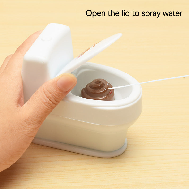 🚽💦Mini Funny Remote Control Water Spray Toilet Closestool Car