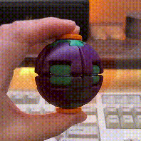 Magic Squishy Spinning Ball – Press-to-Spin Pocket Fidget Toy