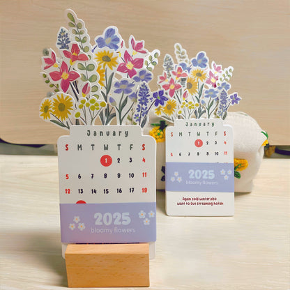 🌷Best Christmas Gift🎁-- 2025 Bloomy Flowers Desk Calendar 📅
