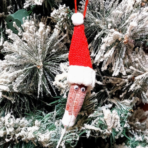 Give Her A Bloody Tampon Gross Prank Gifts Christmas Ornament