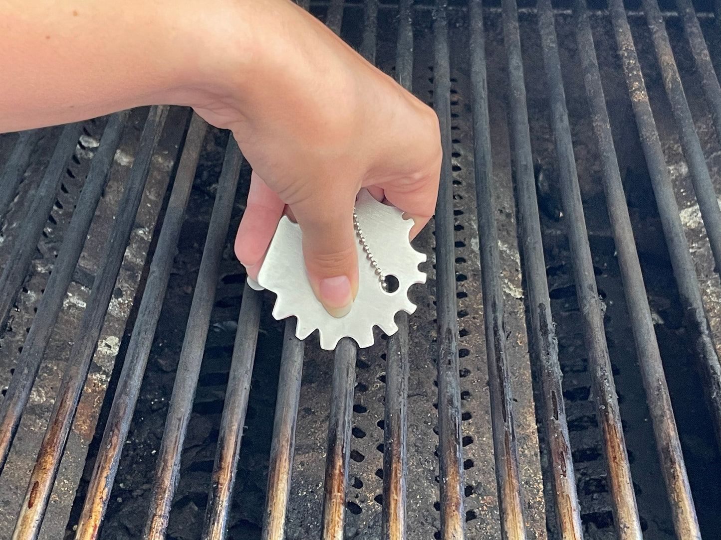 🎁 Multi Use Grill Scraper