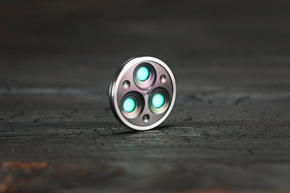 🔅 3-Piece Gambit Coin - Featuring Glow