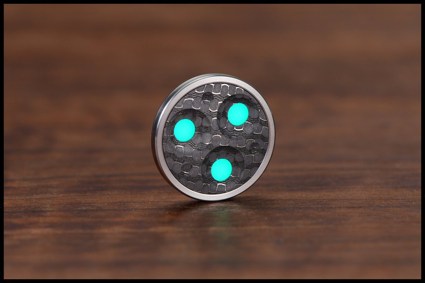 🔅 3-Piece Gambit Coin - Featuring Glow