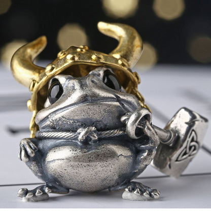 🐸Frog Warrior Necklace