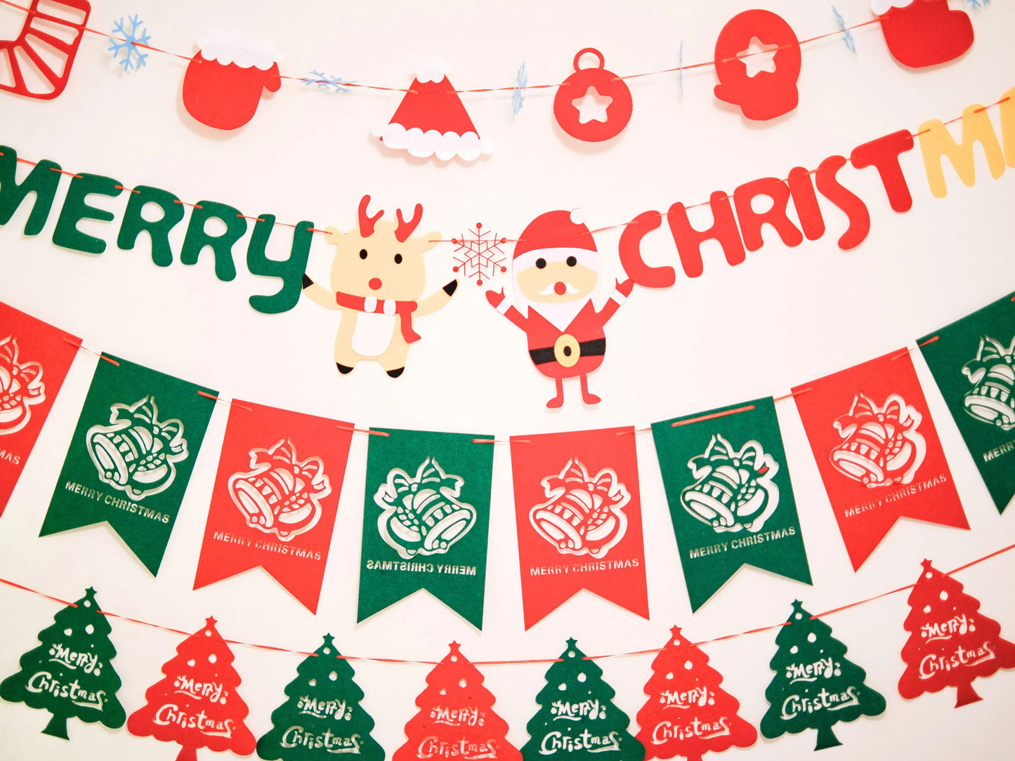 🎄Hot Sale 30% Off🎄 High-Quality Felt Christmas Wall Decoration Flags